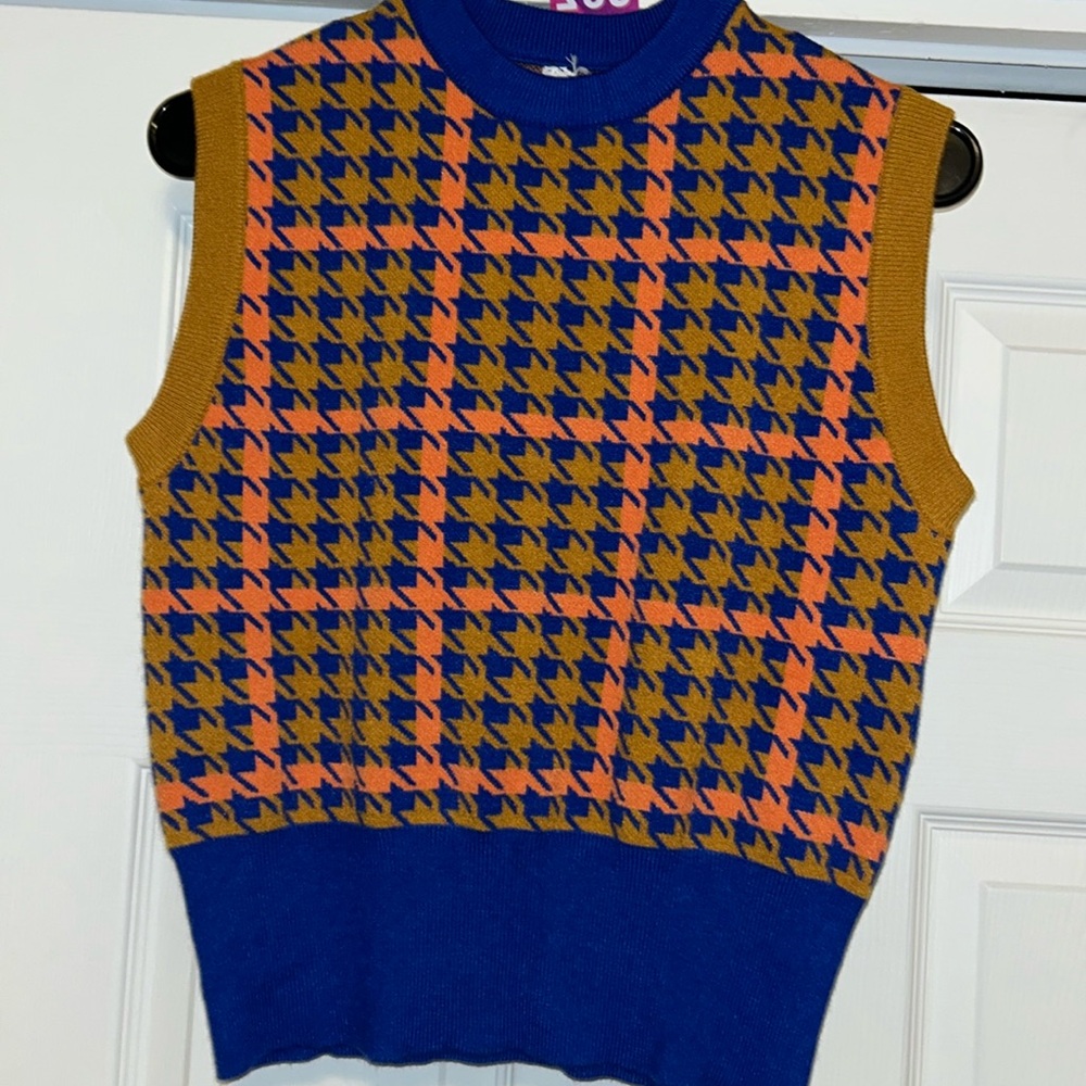 Sweater Vest